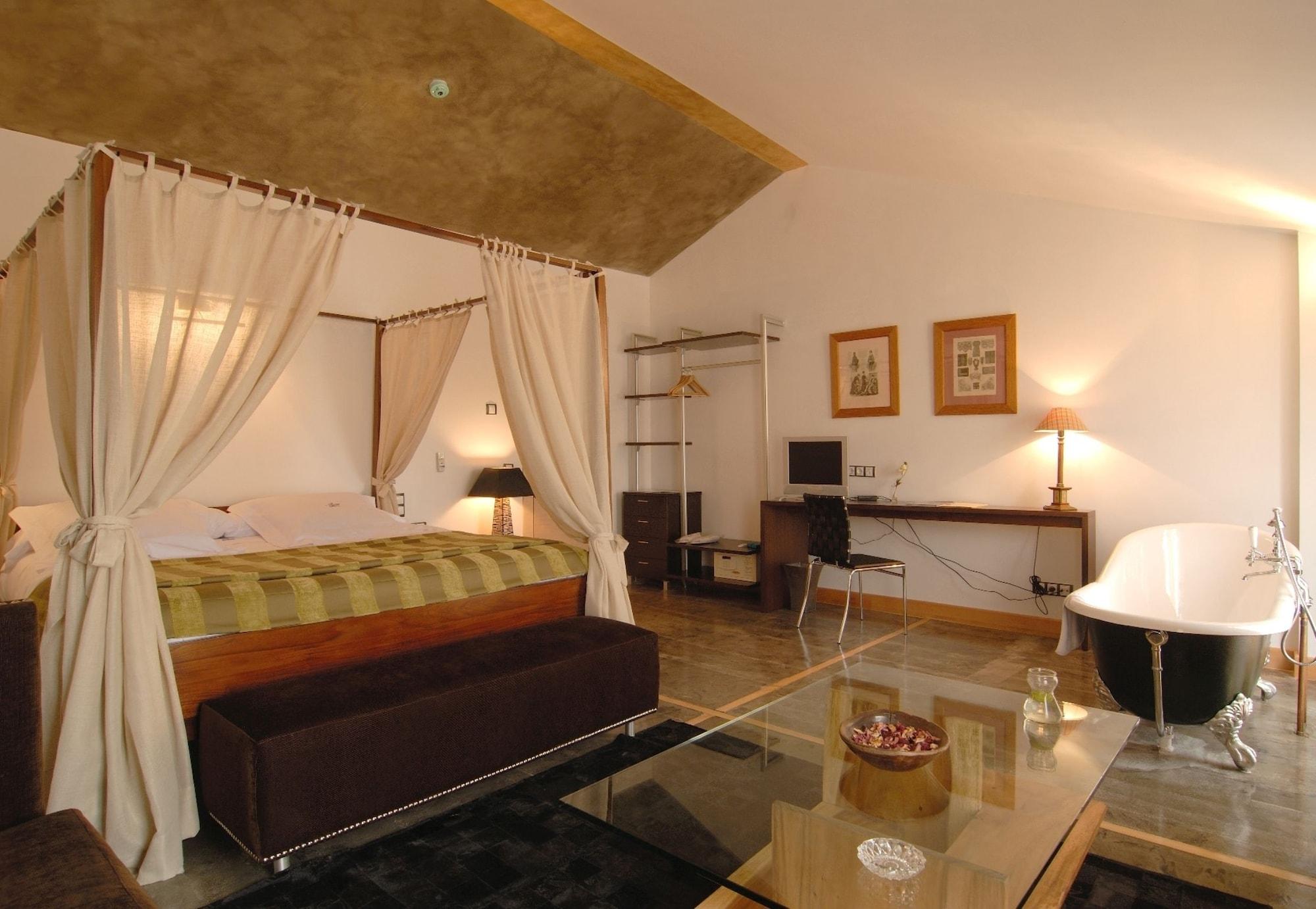 Hotel Casa Del Abad Ampudia Bagian luar foto