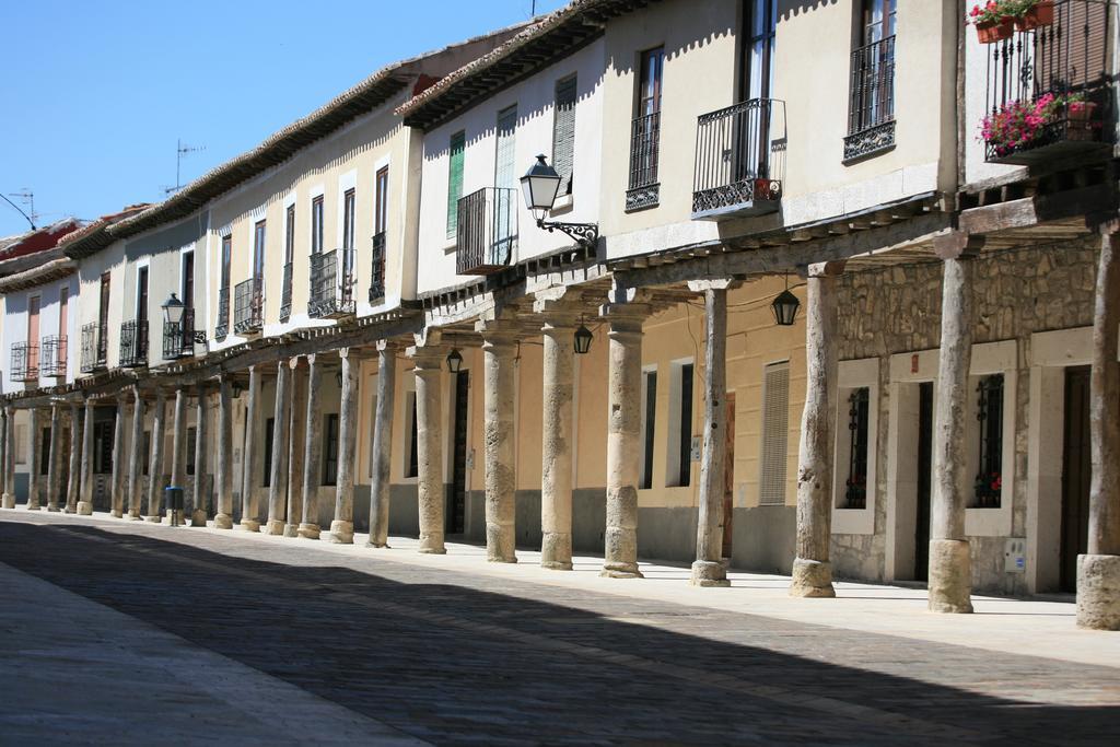 Hotel Casa Del Abad Ampudia Bagian luar foto